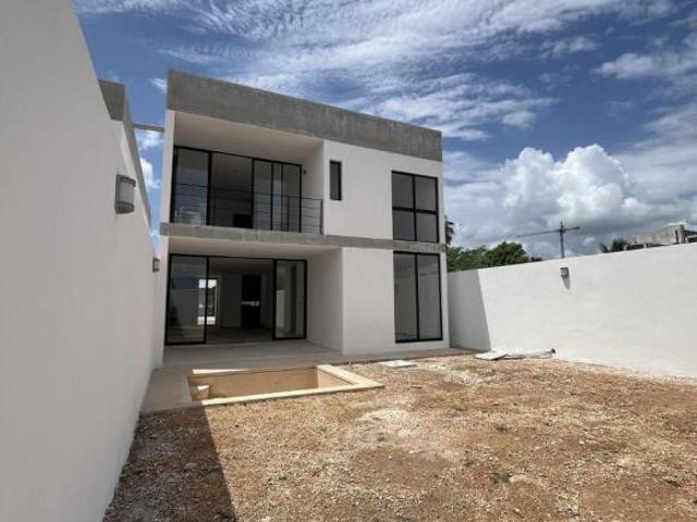 Casa en venta en privada Navita modelo B