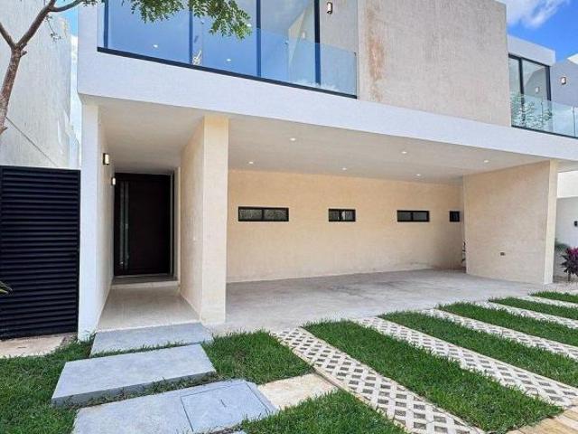 CASA EN VENTA EN PRIVADA SOLUNA