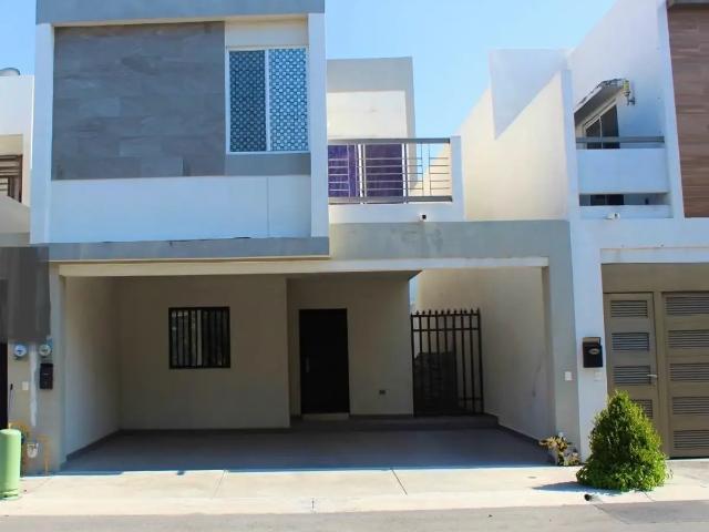 CASA EN VENTA EN PRIVADAS DEL CANADA, SECTOR ONTARIO, ESCOBEDO, NUEVO LEON