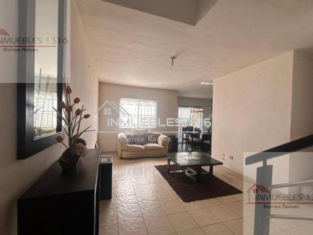 Casa en venta en Privadas del Contry
