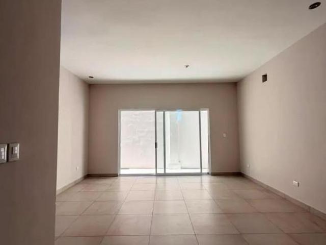 Casa en venta en Privanza Praderas