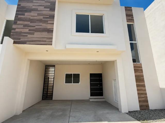Casa en venta en Privanza Praderas