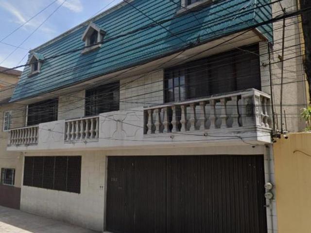 Casa en VENTA en Pro Hogar