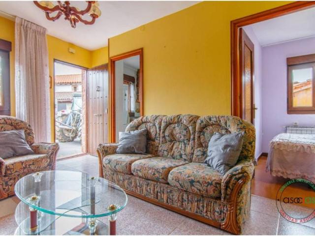 Casa en Venta en Proaza