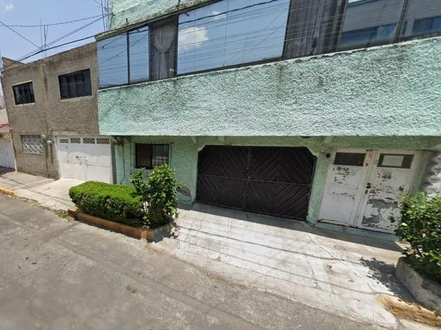 Casa en venta en Progreso Nacional, Gustavo A. Madero, Ciudad de México RT