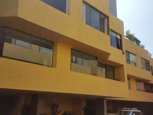 Casa en venta en Progreso Tizapan, Álvaro Obregón, Ciudad de México