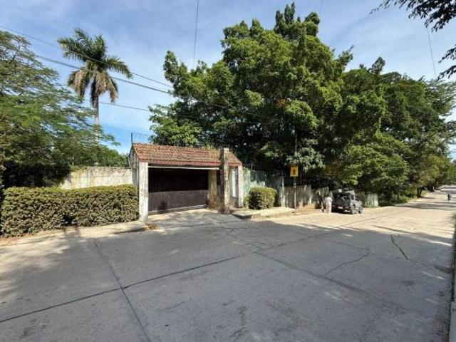 CASA EN VENTA EN PROLONGACIÓN MANUEL VELASCO SUAREZ, PALENQUE, CHIAPAS