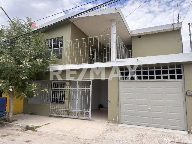 CASA EN VENTA EN PROVITEC