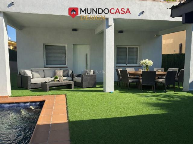 Casa en venta en Quart. CASA UNIFAMILIAR EN VENTA EN QUART, ZONA POLIDEPORTIVO. Casas.