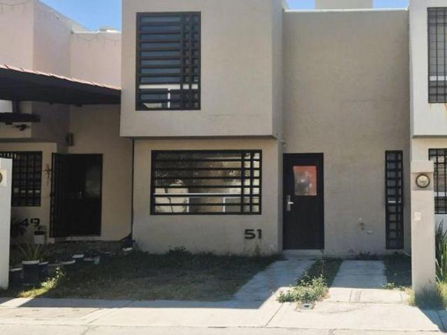 CASA EN VENTA EN QUERÉTARO