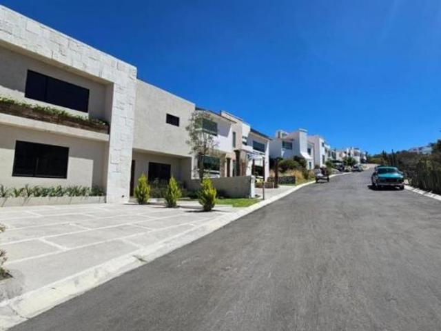 CASA EN VENTA EN QUERETARO