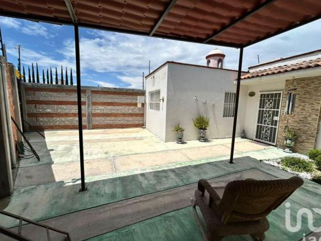 Casa en Venta en Querétaro, San Juan del Río con gran terreno