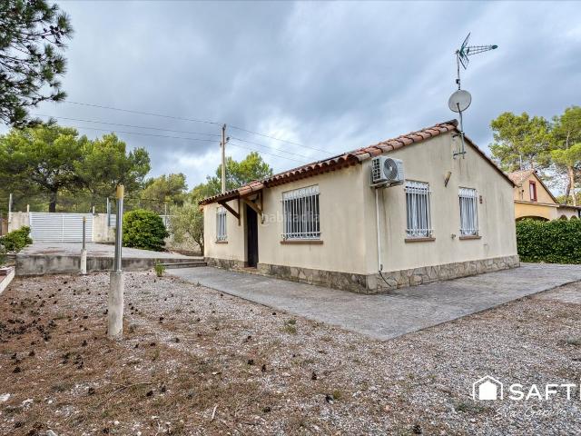 Casa en venta en Querol. Casas.