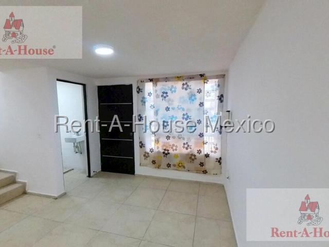 Casa en Venta en Quinta Versalles, Tecamac GIS 26 2621