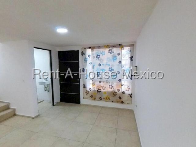 Casa en Venta en Quinta Versalles, Tecamac JL 26 2621