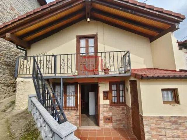 Casa en Venta en Quirós