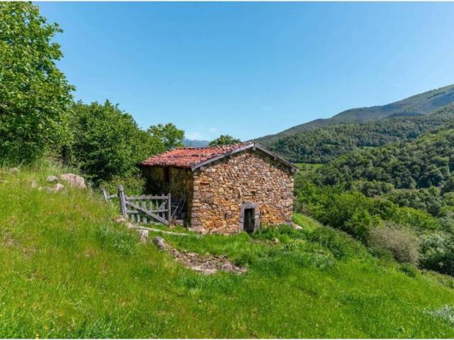 Casa en Venta en Quirós