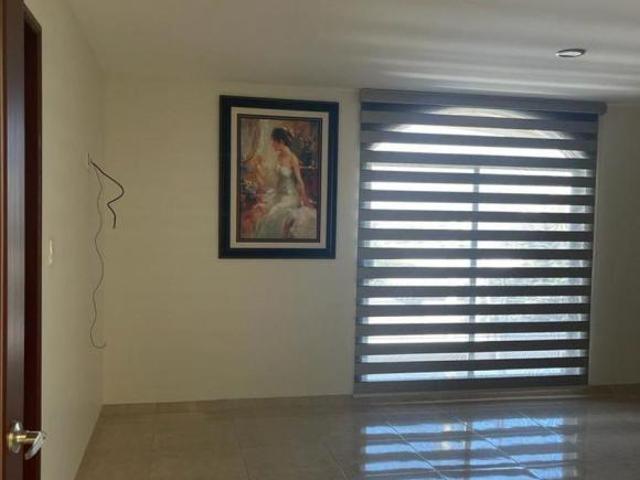 CASA EN VENTA EN QRO EN COLINAS DEL CIMATARIO