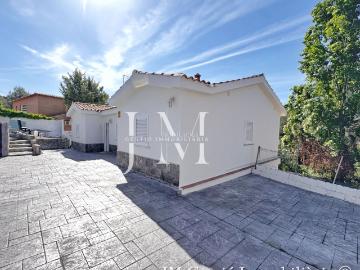 Casa en venta en Rubí, Castellnou Can Mir Can Solà. Bonita Casa con jardín y piscina y en Castellnou Rubí. Casas.