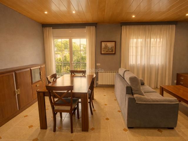 Casa en venta en Rubí, Castellnou Can Mir Can Solà. Torre amb garatge, piscina, hort i galliner. Casas.