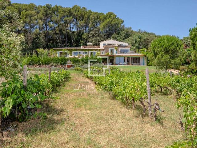 Casa en venta en Rupià Girona