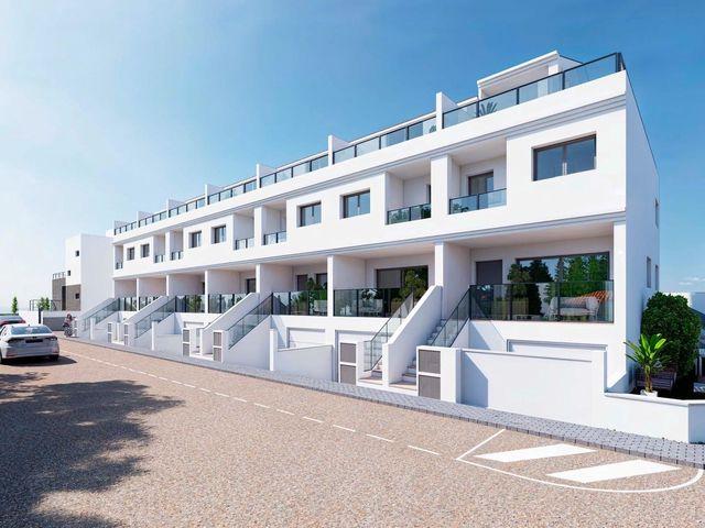 Casa en venta en Rafal, Alicante