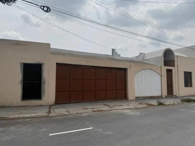 Casa en Venta en Ramos Arizpe – Una Planta, Amplio Terreno, Excelente Ubicación