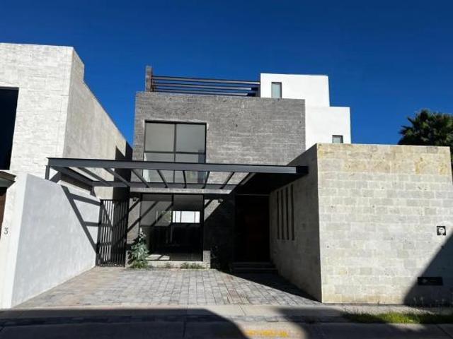 Casa en Venta en Rancho Santa Mónica al Sur de Aguascalientes