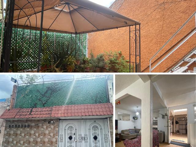 Casa en Venta en Recepcionistas, San José Aculco