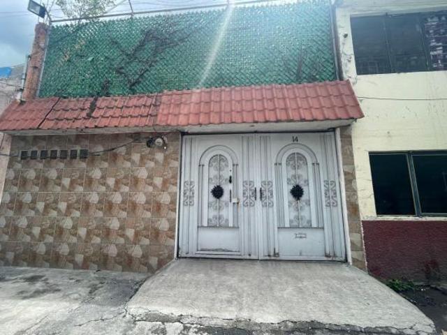 Casa en Venta en Recepcionistas, San José Aculco