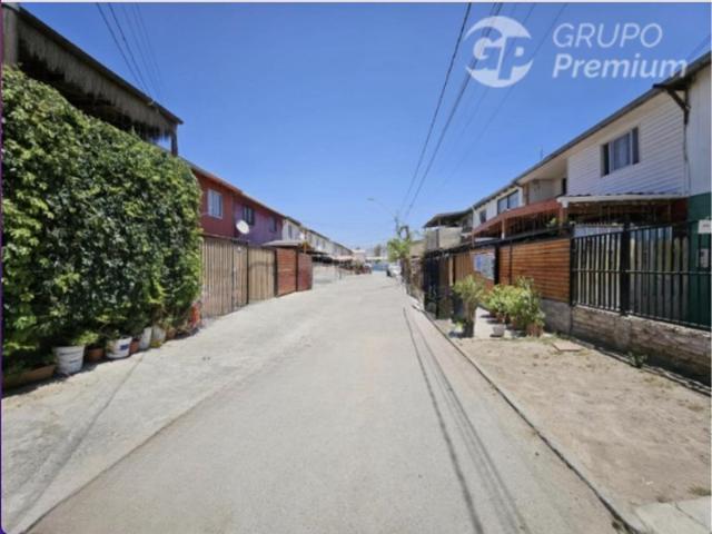 Casa en Venta en RECIEN REMODELADA ESPECIALMENTE PARA TI