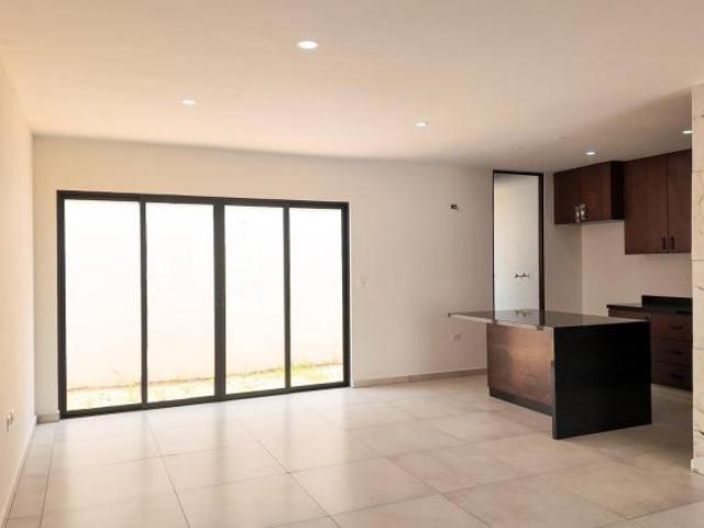 CASA EN VENTA EN REAL CAMPESTRE MOD AGATA TIPO A CLUSTER 13 F 894