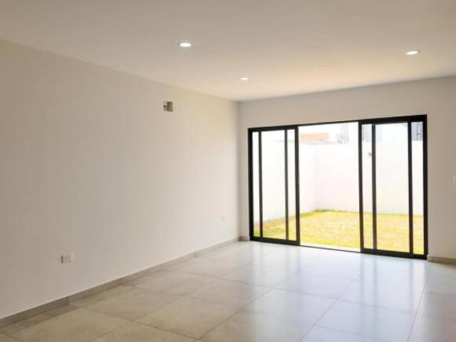 CASA EN VENTA EN REAL CAMPESTRE MOD AGATA TIPO B CLUSTER 6 F 895