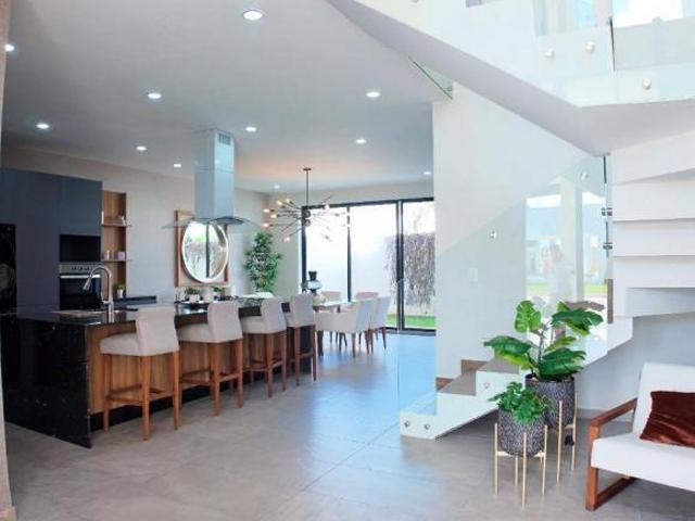 CASA EN VENTA EN REAL CAMPESTRE MOD FEDRA CLUSTER 5 F 897