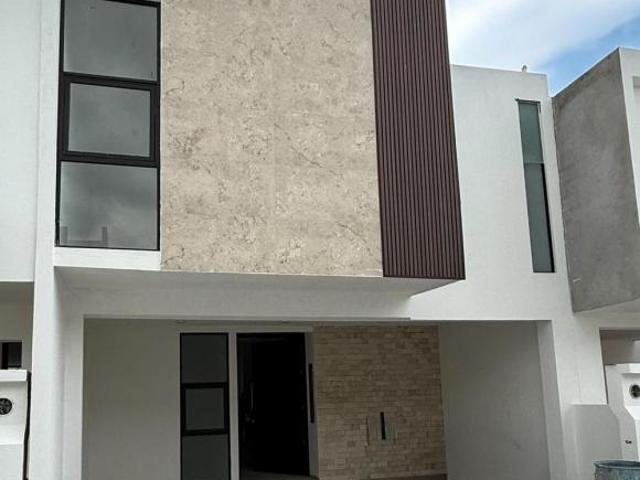 Casa en venta en Real Campestre Modelo Joanna