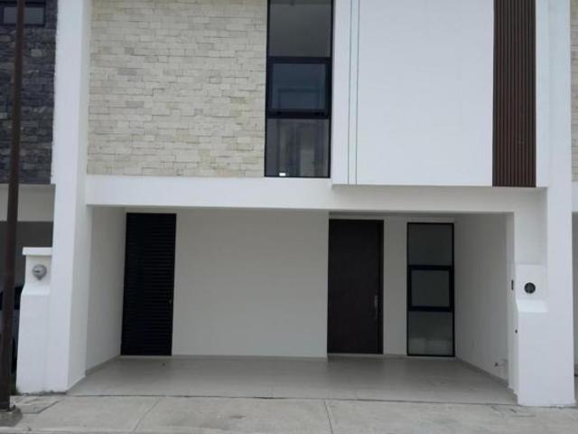 Casa en venta en Real Campestre Modelo Olivos