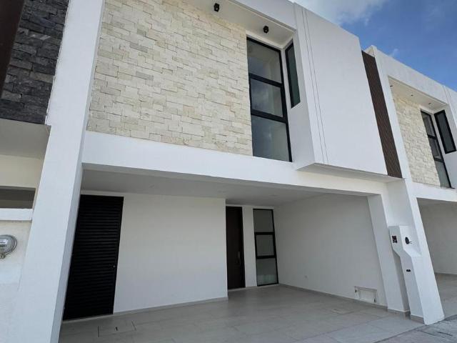 CASA EN VENTA EN REAL CAMPESTRE