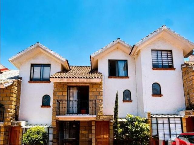 Casa en Venta en Real a Xochitepec, Amp. Tepepan, Xochimilco, CDMX