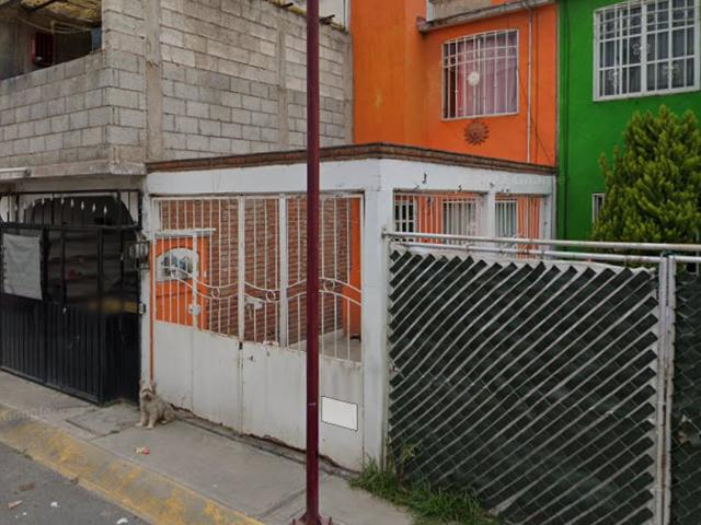 Casa en venta en Real de Costitlán I, Chicoloapan, México