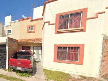 CASA EN VENTA EN REAL DE HACIENDAS EN AGUASCALIENTES