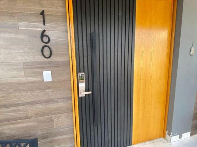 CASA EN VENTA EN REAL DE PRIVANZAS, 349 M2, FRENTE AL CLUB CAMPESTRE DE DURANGO