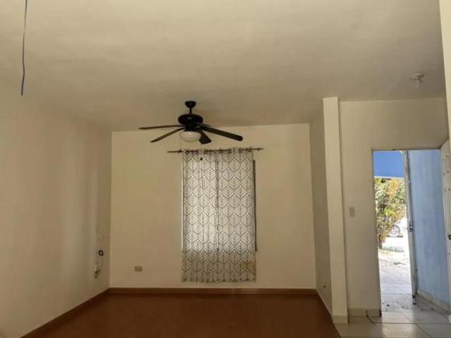 CASA EN VENTA EN REAL DEL SOL 2