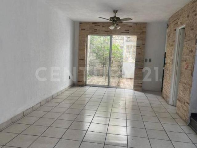 Casa en Venta En Real Del Valle, Tlajomulco