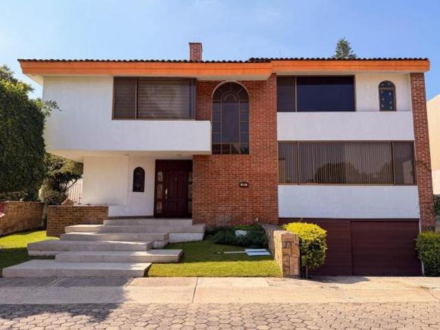 CASA EN VENTA EN REAL SAN BERNARDO