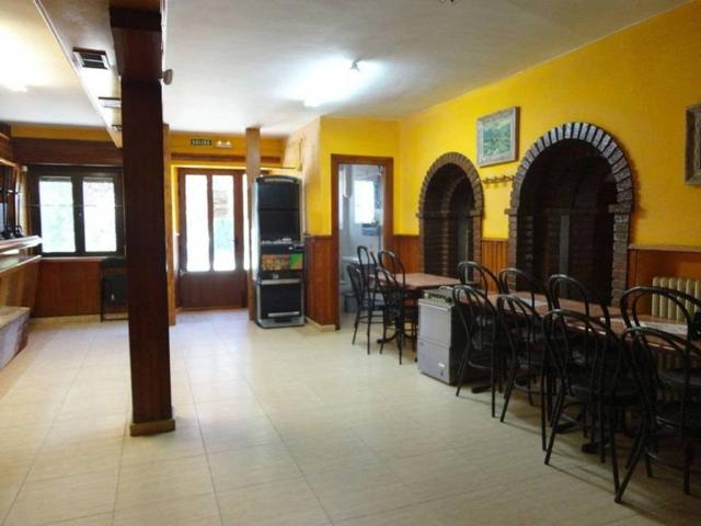 Casa en Venta en Regumiel de La Sierra