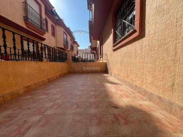 Casa en venta en Redován. CASA DUPLEX, 3 HABITACIONES, 2 BAÑOS, PISCINA,GARAJE, REDOVAN,ALICANTE. Casas.