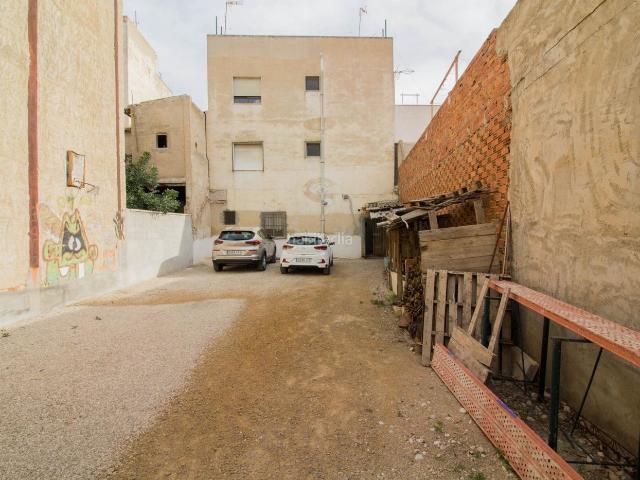 Casa en venta en Redován. CASA EN PLANTA BAJA CON UNA PARCELA DE 400M2 EN REDOVÁN. Casas.