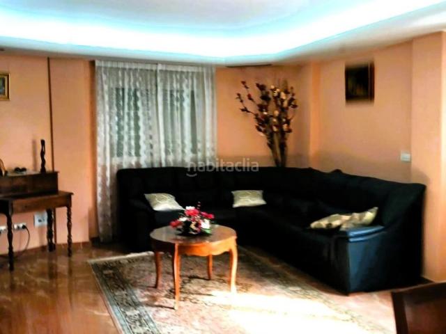 Casa en venta en Redován. Amplia Casa en el Corazón de Redován Oportunidad Única. Casas.
