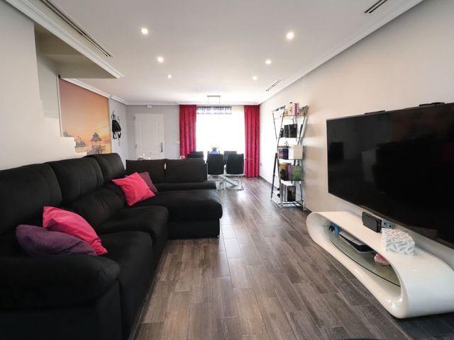 Casa en venta en Redován, Alicante