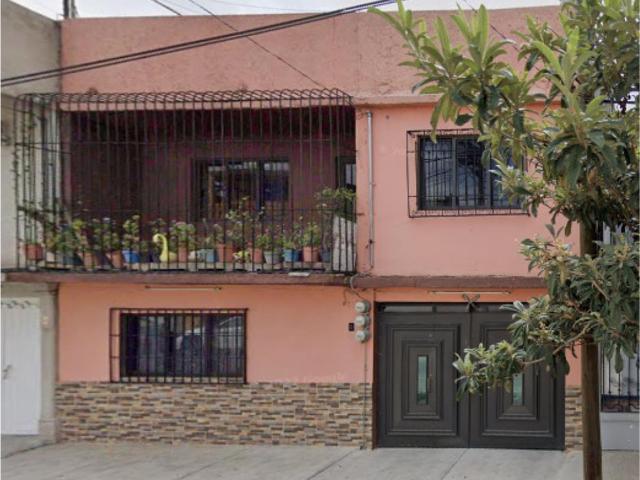 Casa en venta en Reforma A Sección 1, Nezahualcóyotl, México